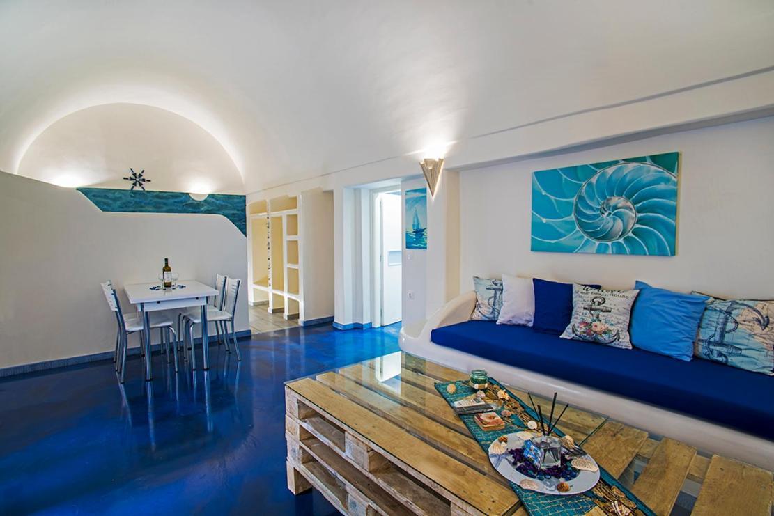 Blue Dream - Santorini * Kamari (Santorini)